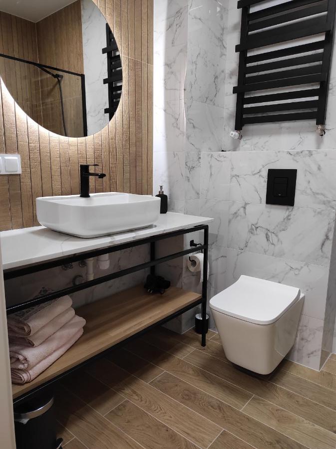 Apartament Matejki 17 - Insel Apartamenty 斯维诺乌伊希切 外观 照片
