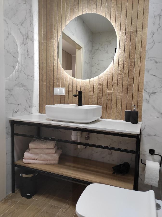 Apartament Matejki 17 - Insel Apartamenty 斯维诺乌伊希切 外观 照片